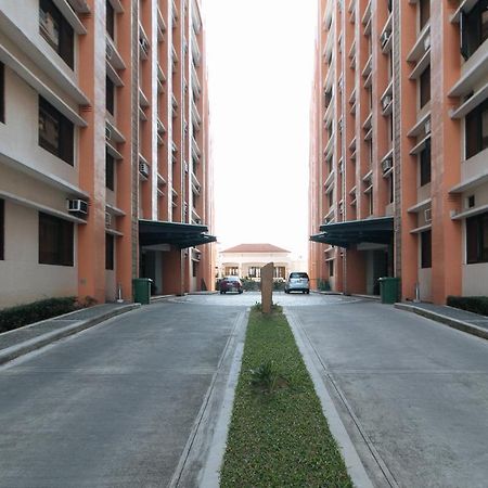 Reddoorz Plus @ Cuarto Verde Staycation Las Piñas 外观 照片