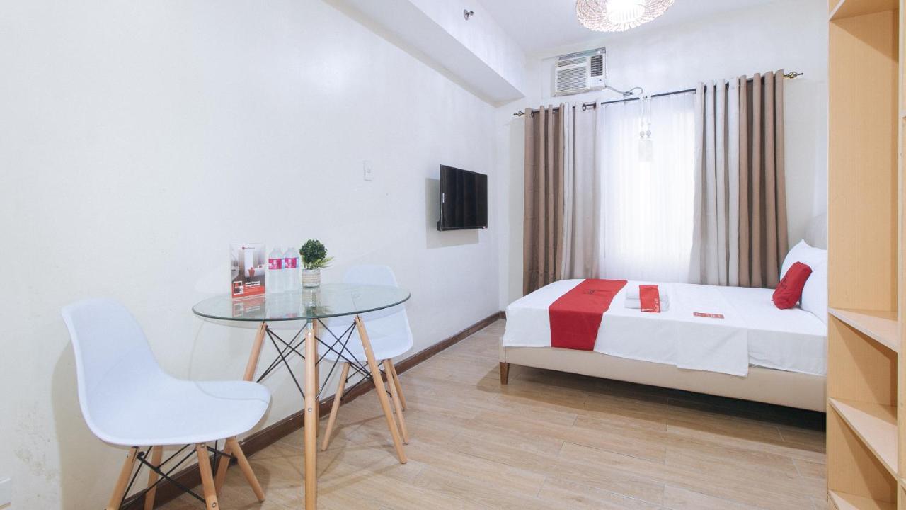 Reddoorz Plus @ Cuarto Verde Staycation Las Piñas 外观 照片