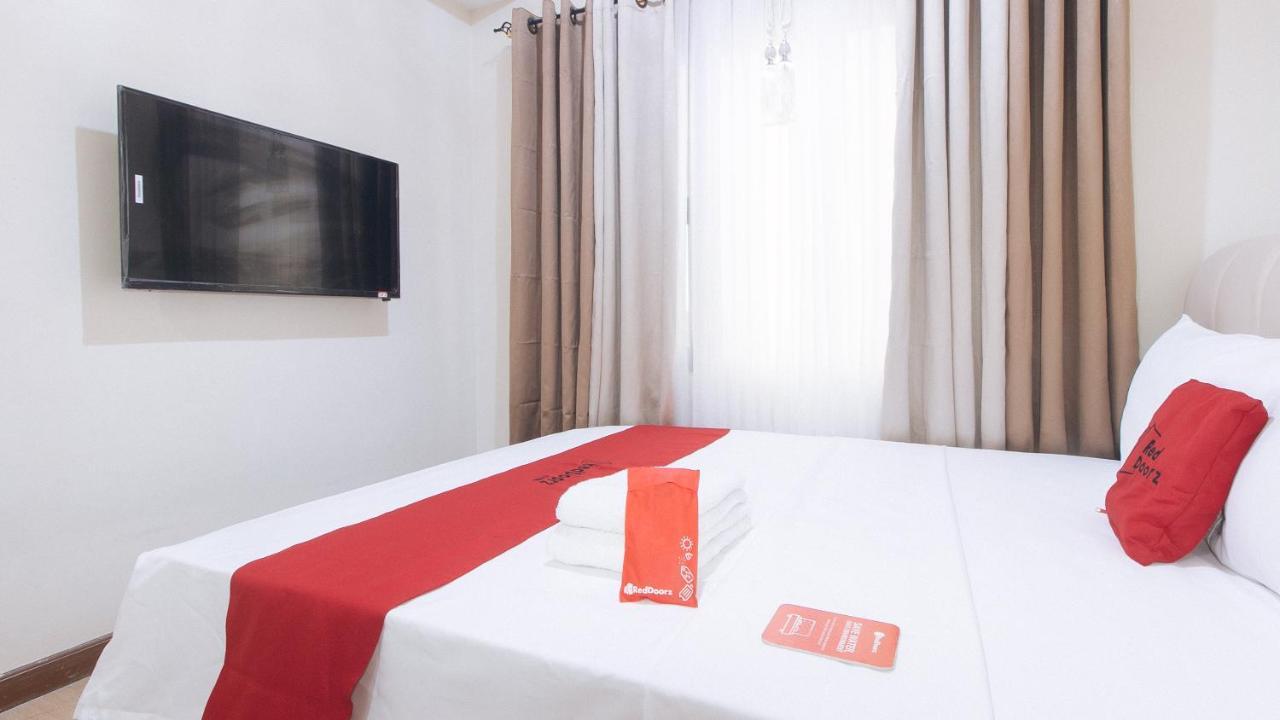 Reddoorz Plus @ Cuarto Verde Staycation Las Piñas 外观 照片