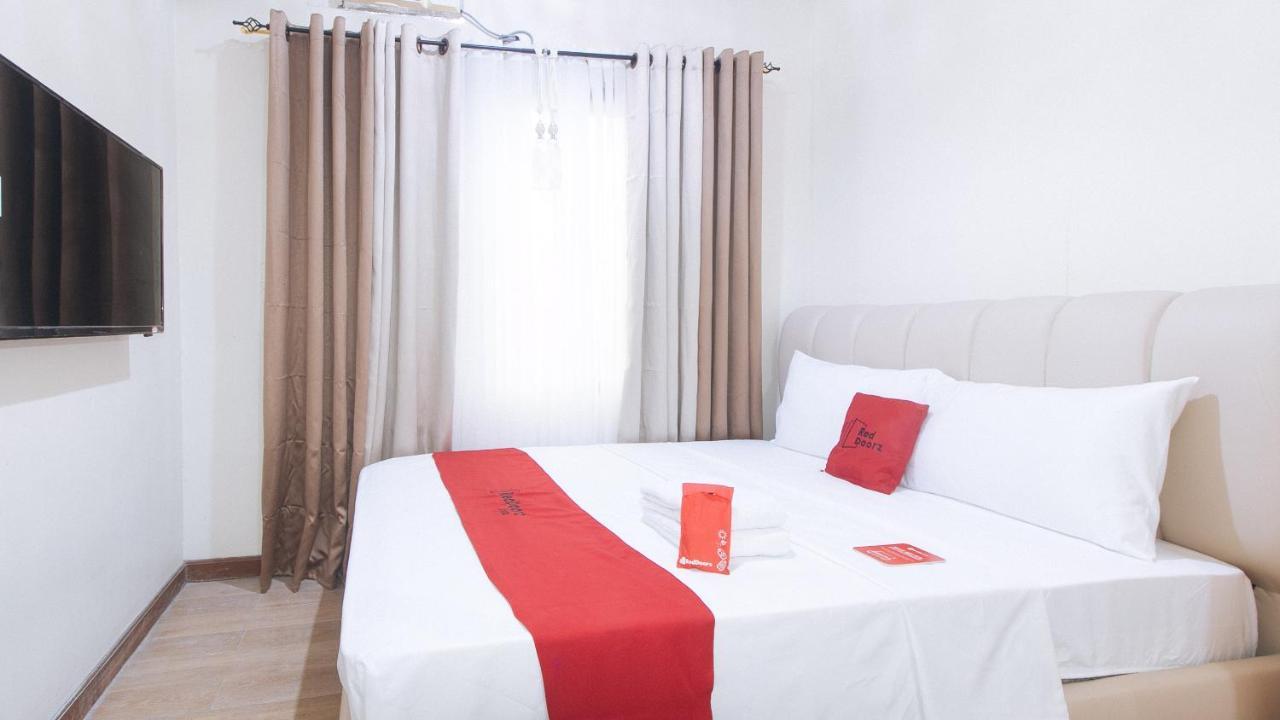 Reddoorz Plus @ Cuarto Verde Staycation Las Piñas 外观 照片