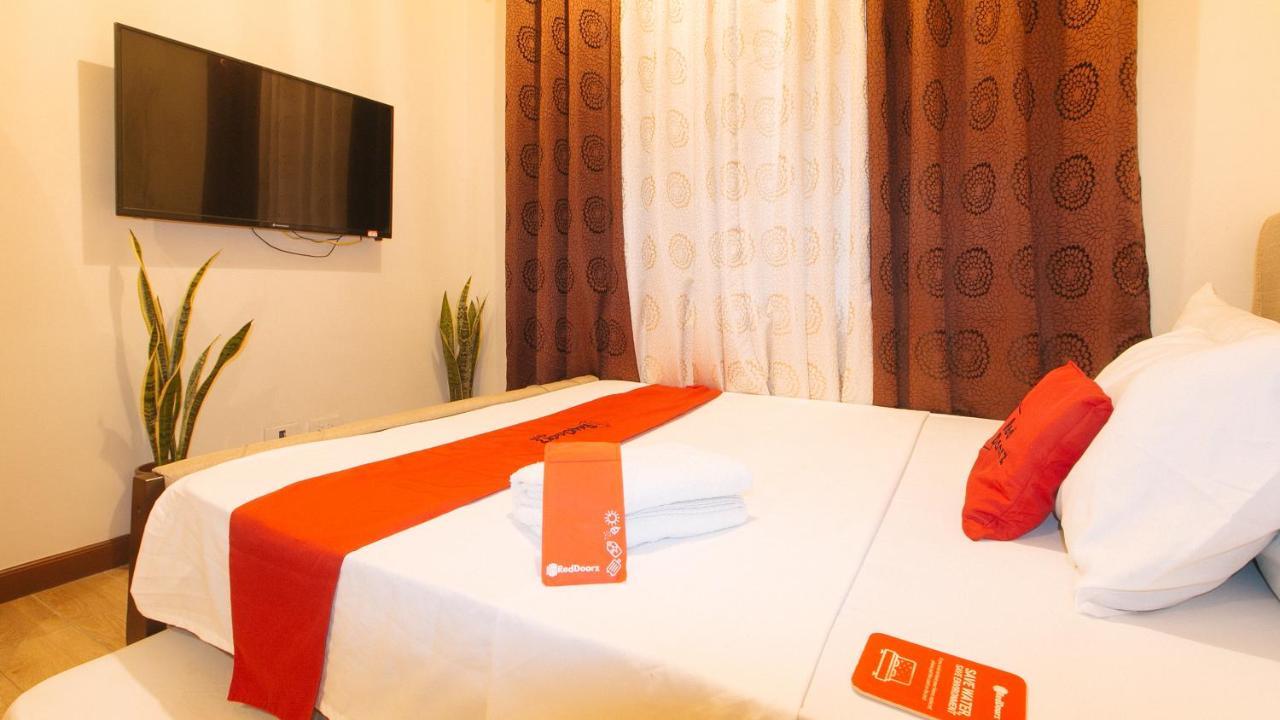 Reddoorz Plus @ Cuarto Verde Staycation Las Piñas 外观 照片