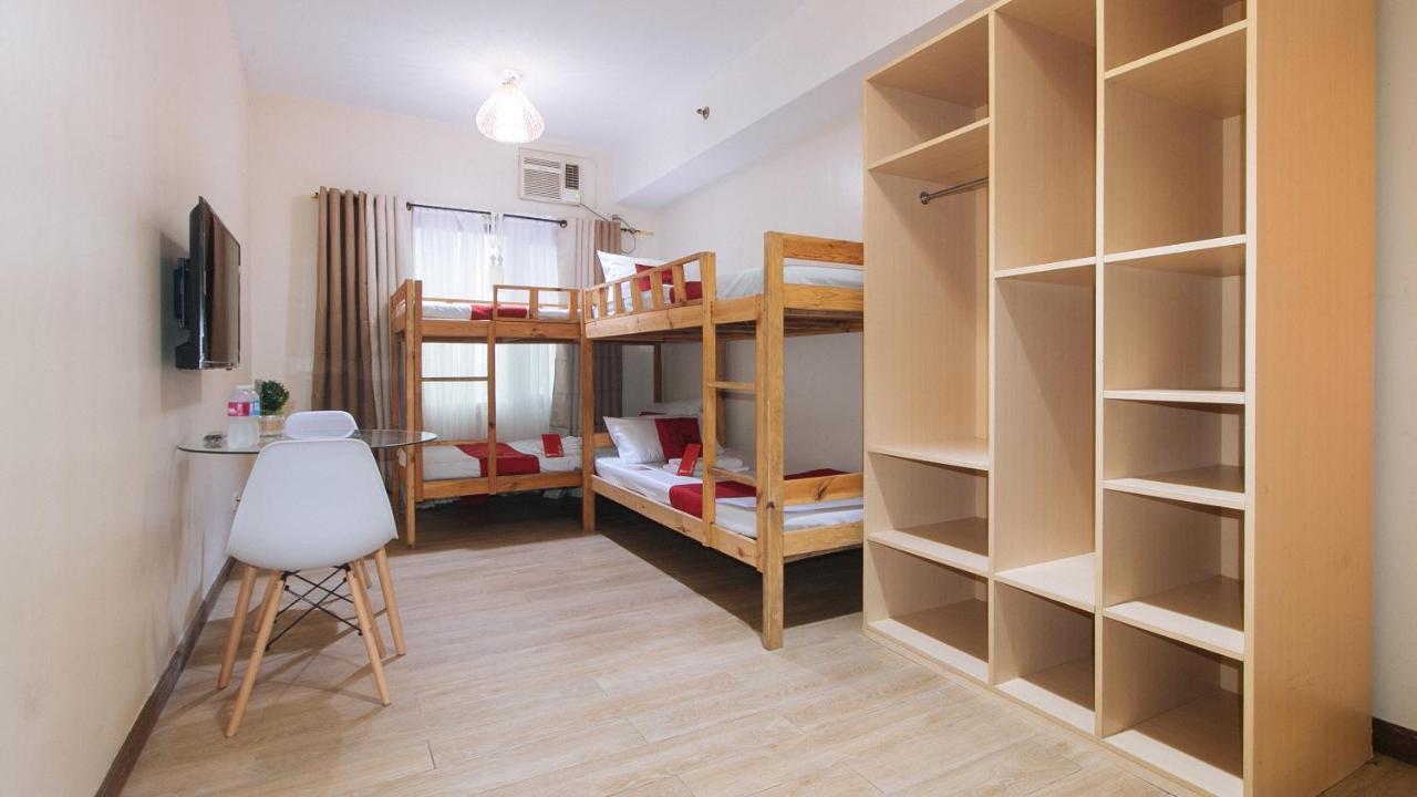 Reddoorz Plus @ Cuarto Verde Staycation Las Piñas 外观 照片