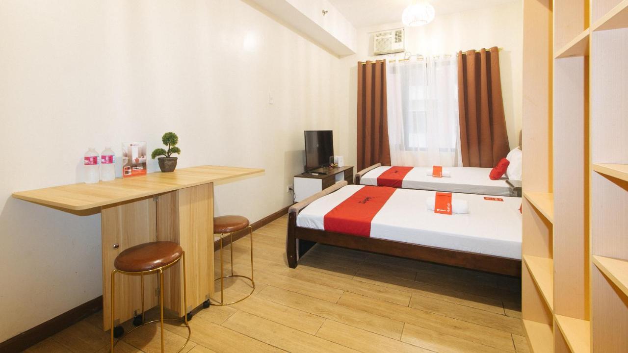 Reddoorz Plus @ Cuarto Verde Staycation Las Piñas 外观 照片
