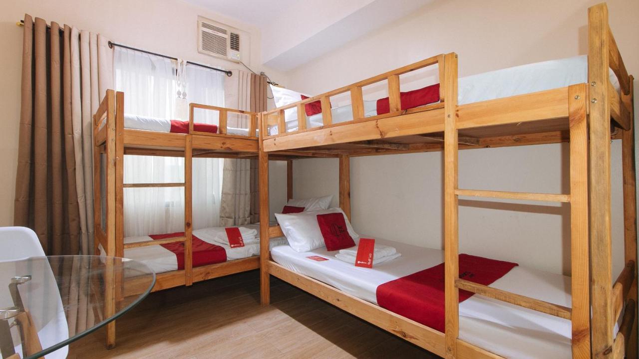 Reddoorz Plus @ Cuarto Verde Staycation Las Piñas 外观 照片