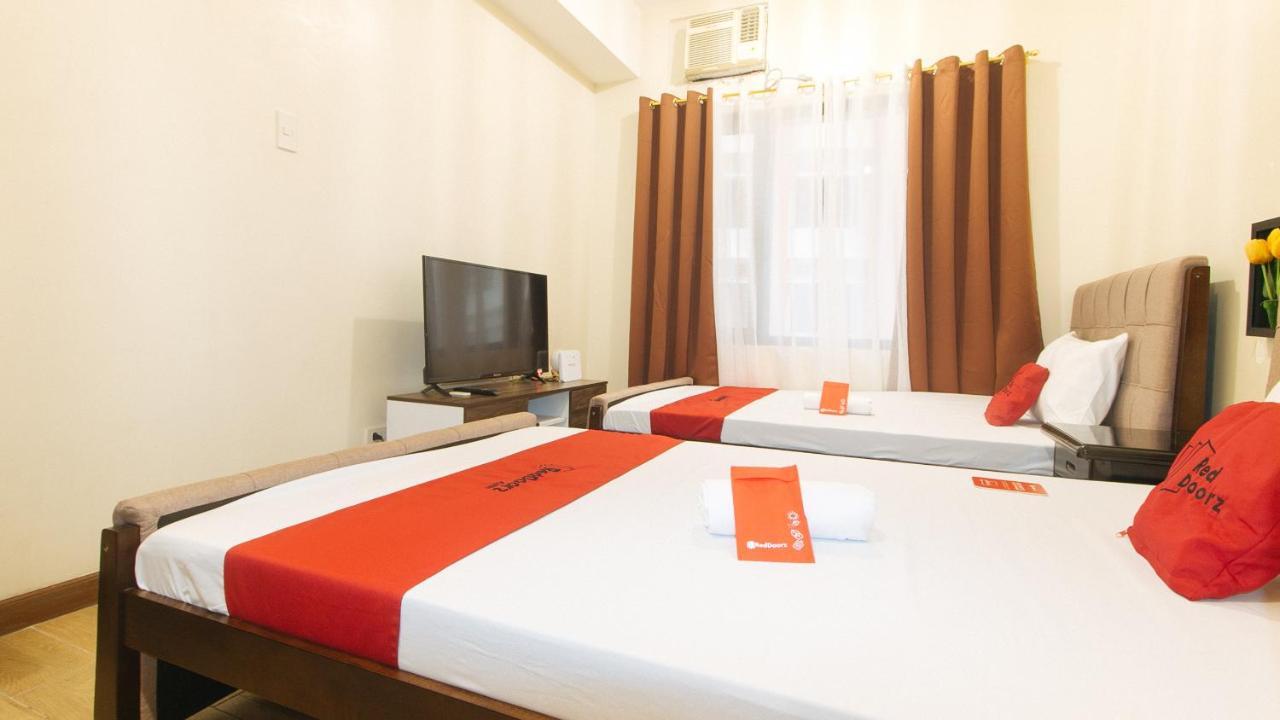 Reddoorz Plus @ Cuarto Verde Staycation Las Piñas 外观 照片