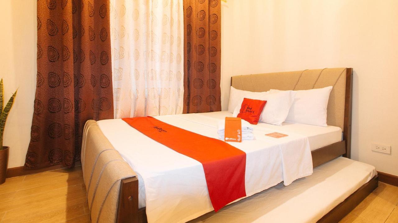 Reddoorz Plus @ Cuarto Verde Staycation Las Piñas 外观 照片